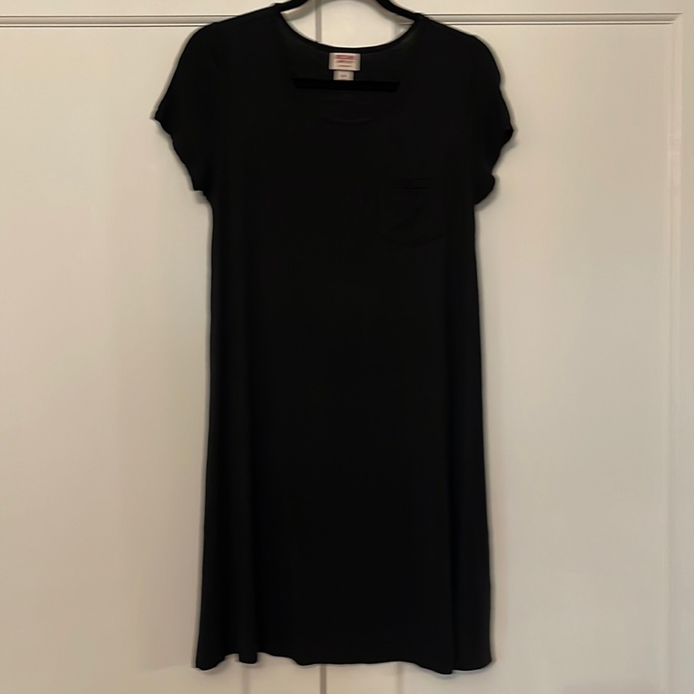 Black knit dress